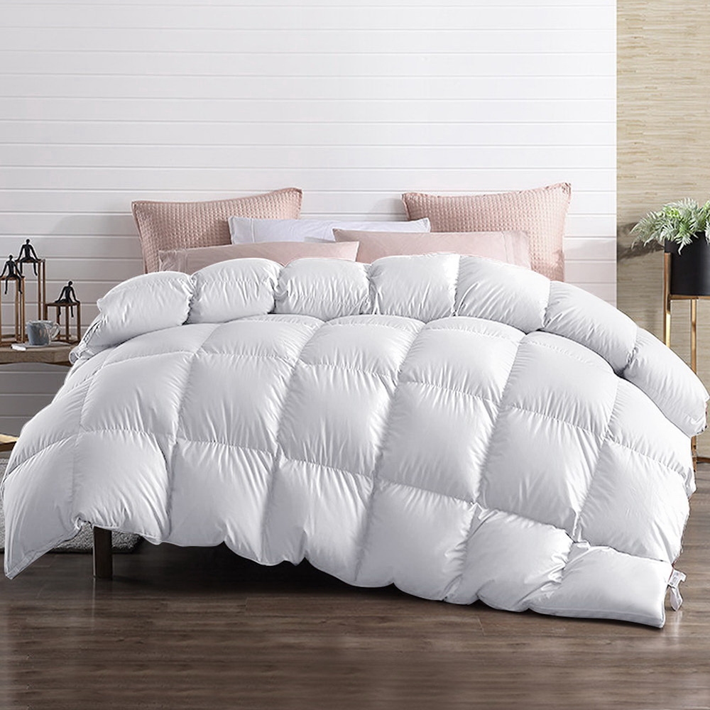 Giselle Bedding Goose Down Feather Quilt – SUPER KING, 700 GSM