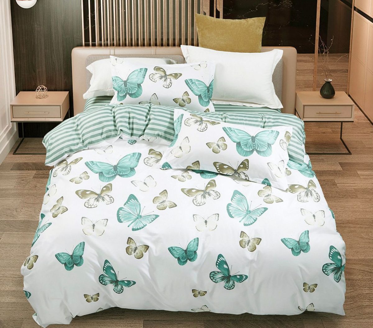 Fleur Butterfly King Size Quilt/Doona/Duvet Cover Set