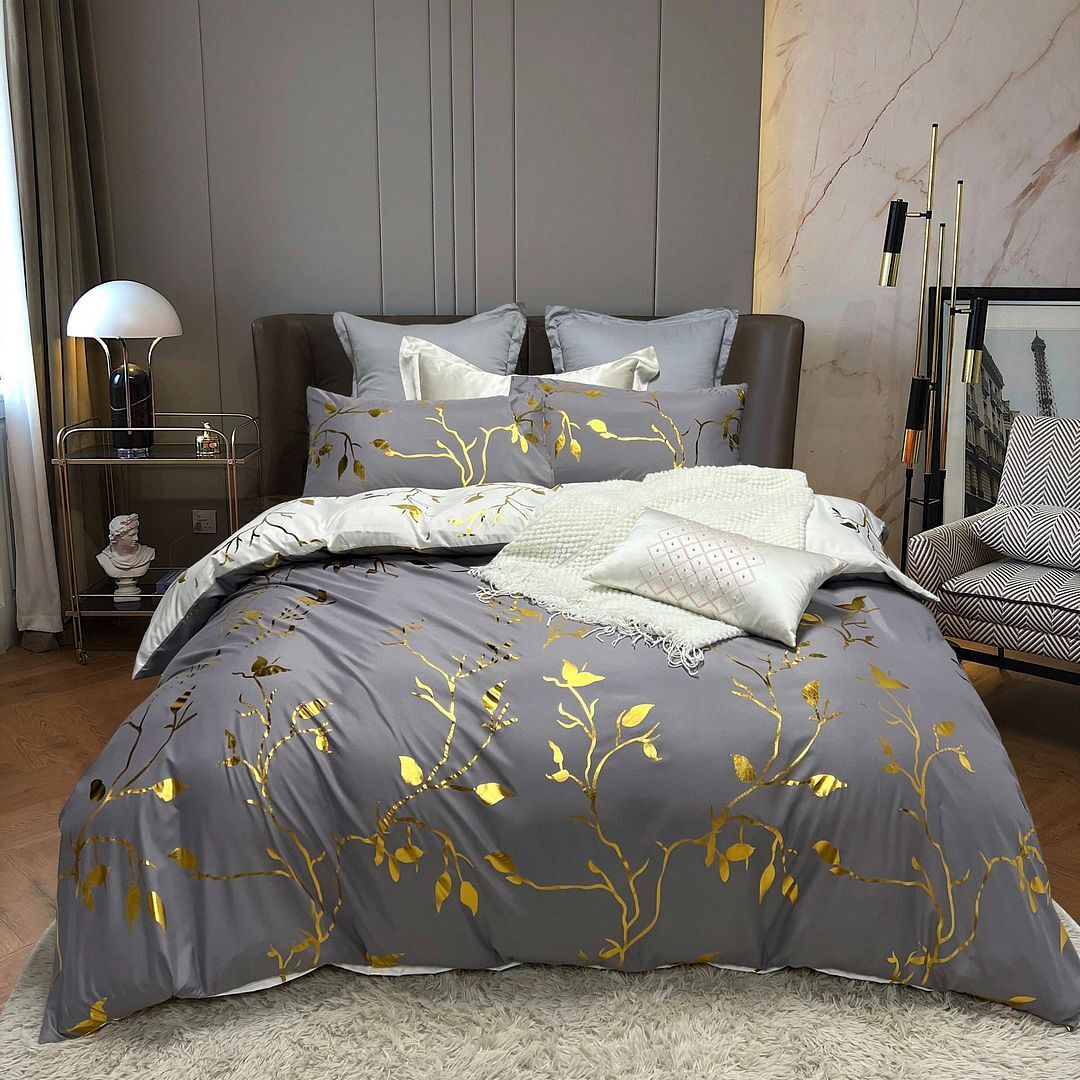 Reversible Design Grey King Size Bed Quilt/Doona/Duvet Cover Set